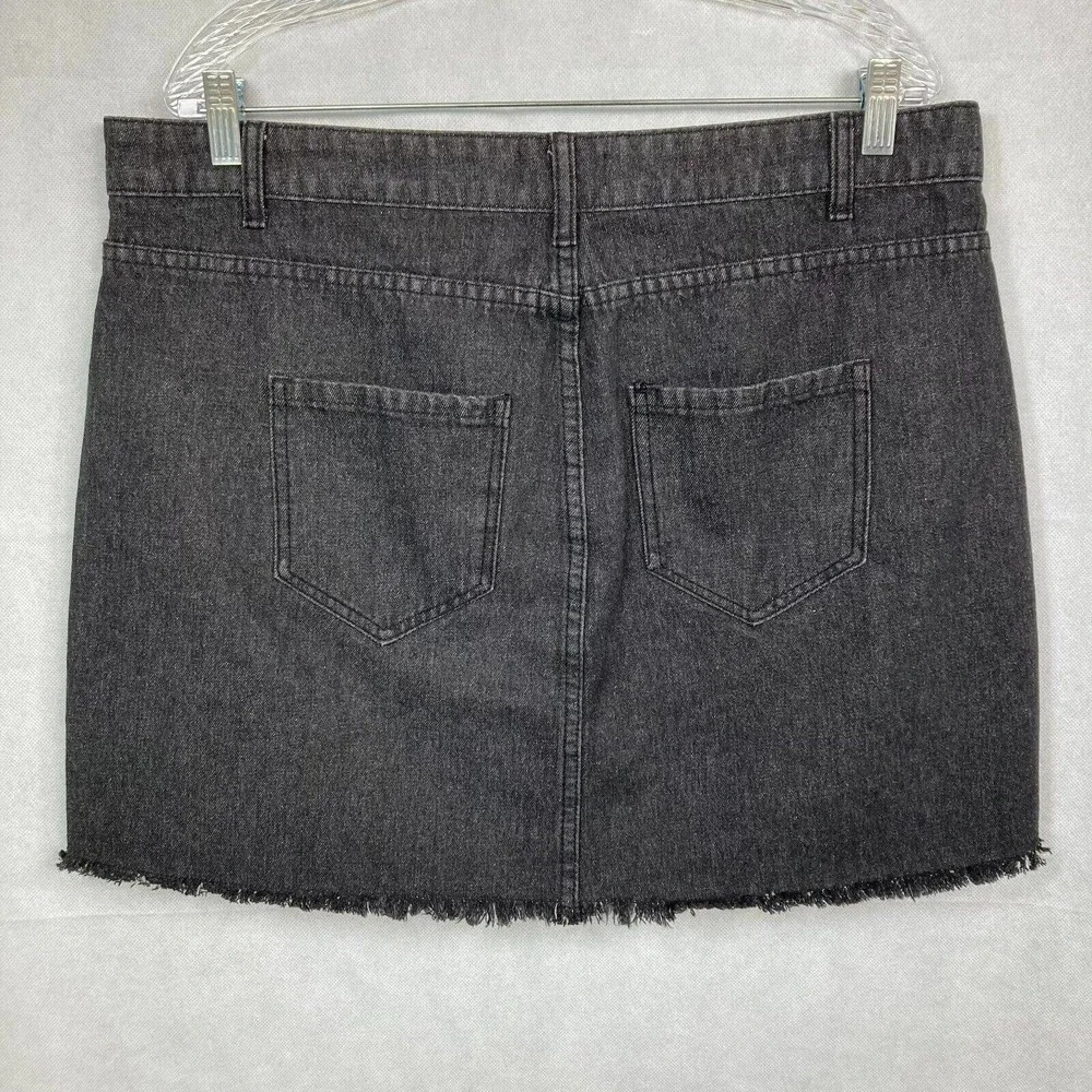 Mudpie‎ Skirt Womens Sz L Black Denim Jean Button Front Frayed Hem Mini